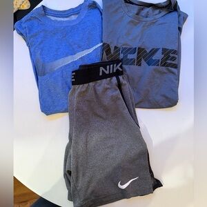 3 piece Nike Spring Summer Lot, size Mens small